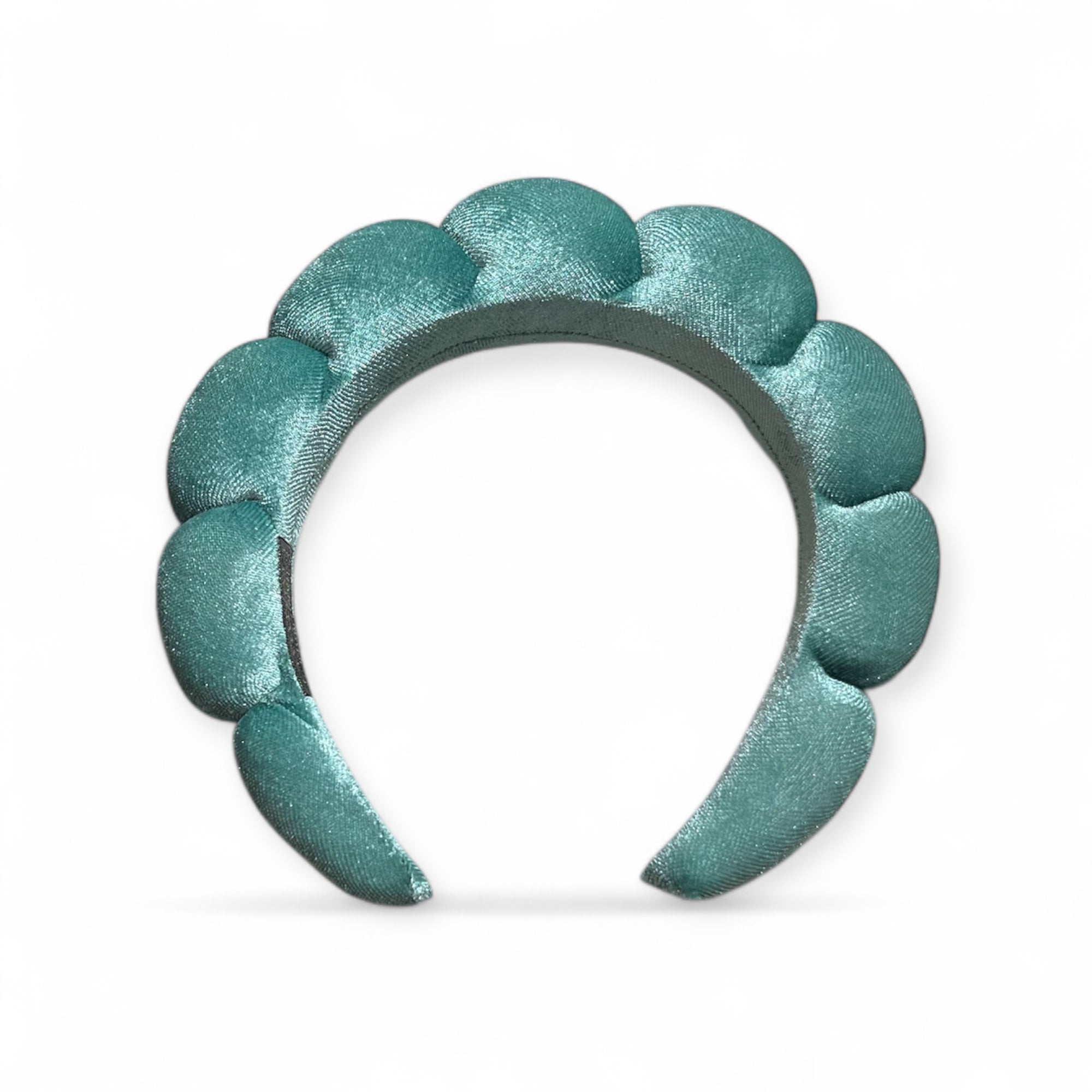 Haarreifen aus glänzendem Satin in Mint, voluminös gepolstert, elegantes Accessoire für feminine Styles.