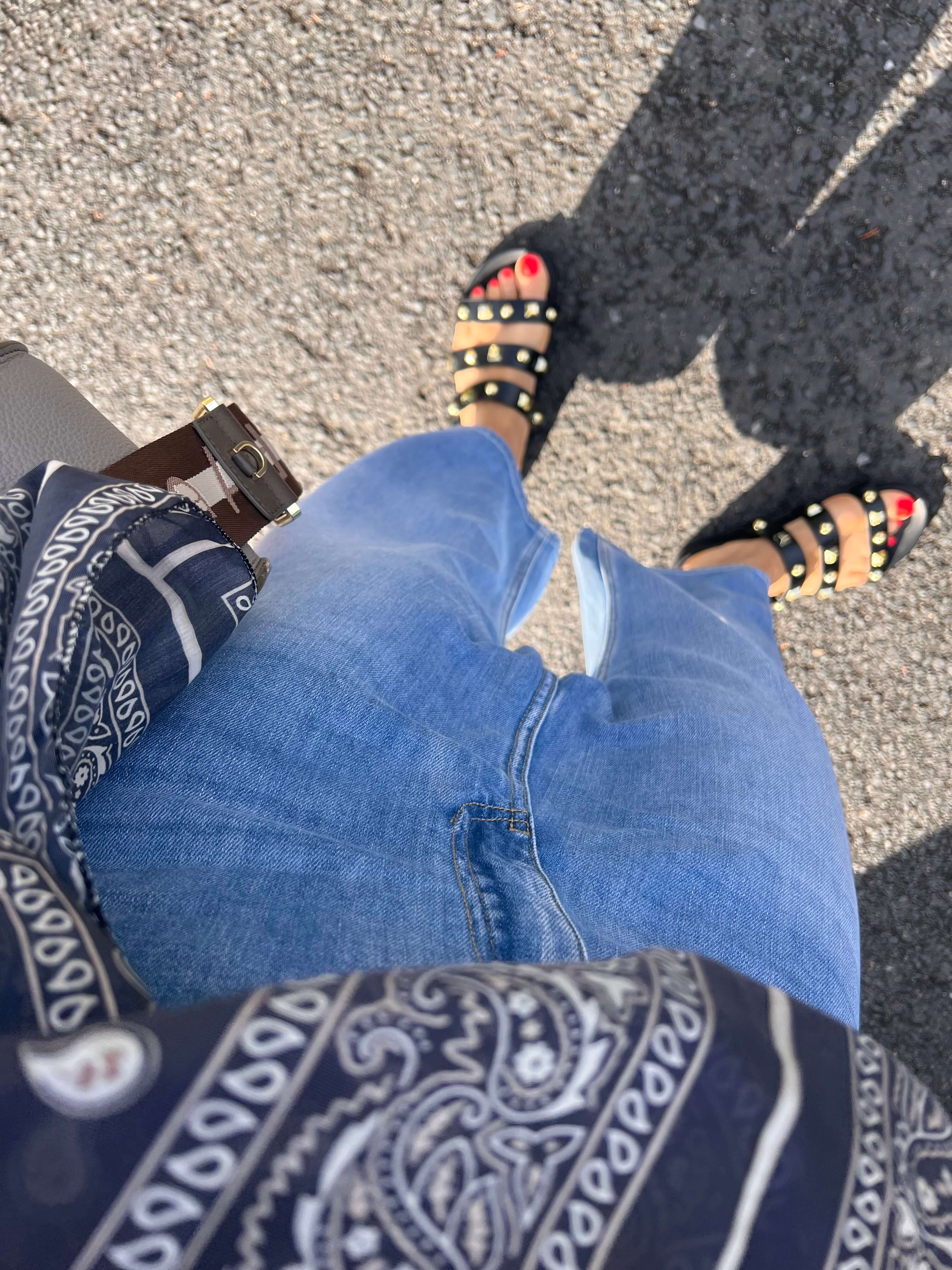Silhouette Denim Jeans - CASAPARI Schmuck & Mode Düsseldorf