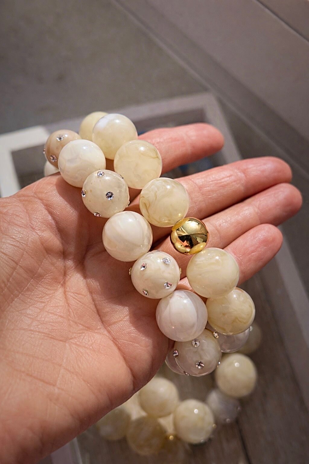 Soft Marble Golden Glow Set