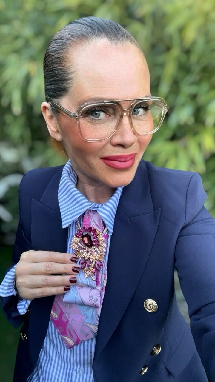 Signature Affair - Rosé Paisley Ornament Brosche - CASAPARI Schmuck & Mode Düsseldorf