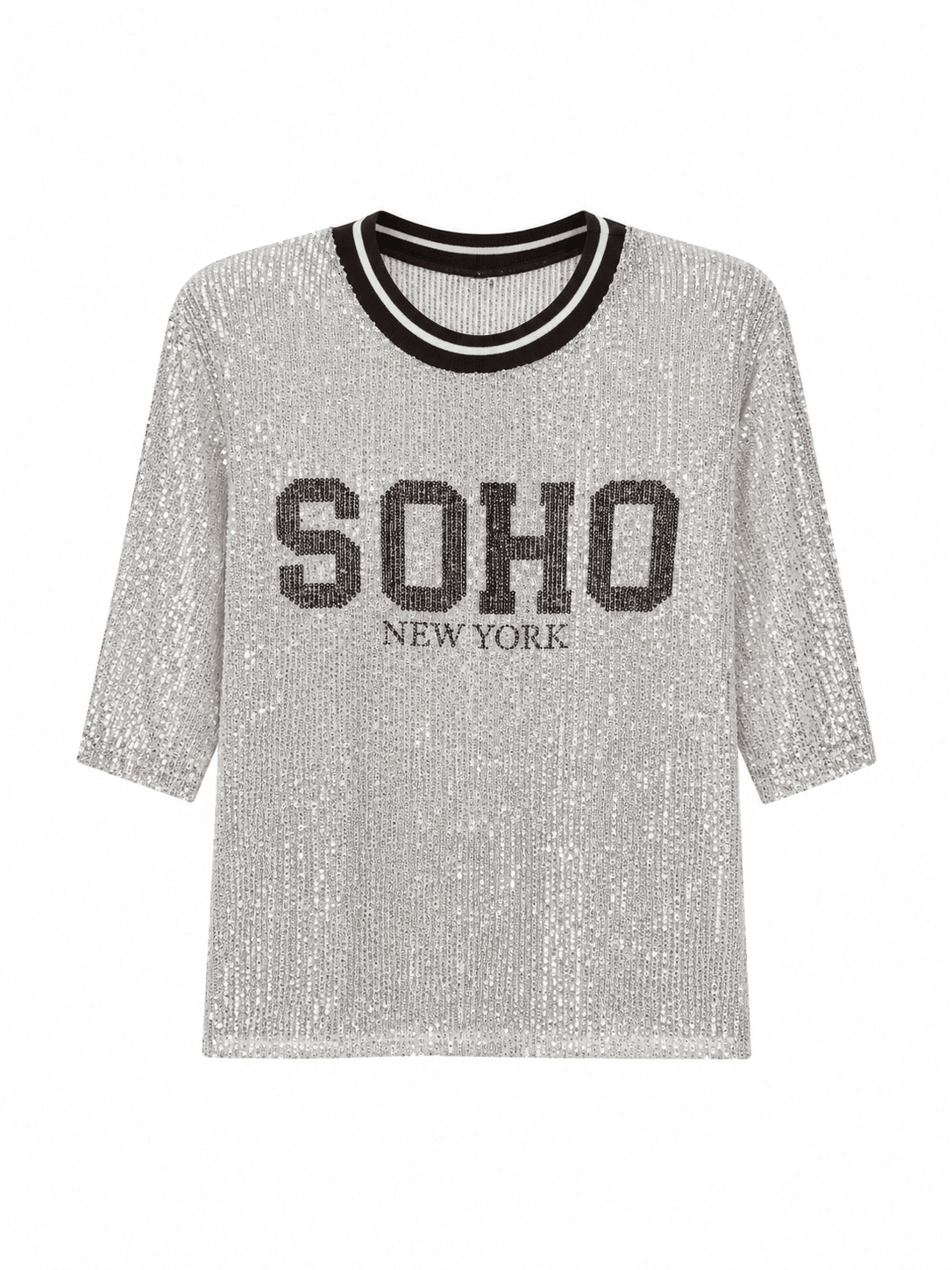 Braunes Pailletten-Shirt mit halblangen Ärmeln, schwarzem Rundhalsausschnitt und Schriftzug „SOHO New York“ auf der Vorderseite.
