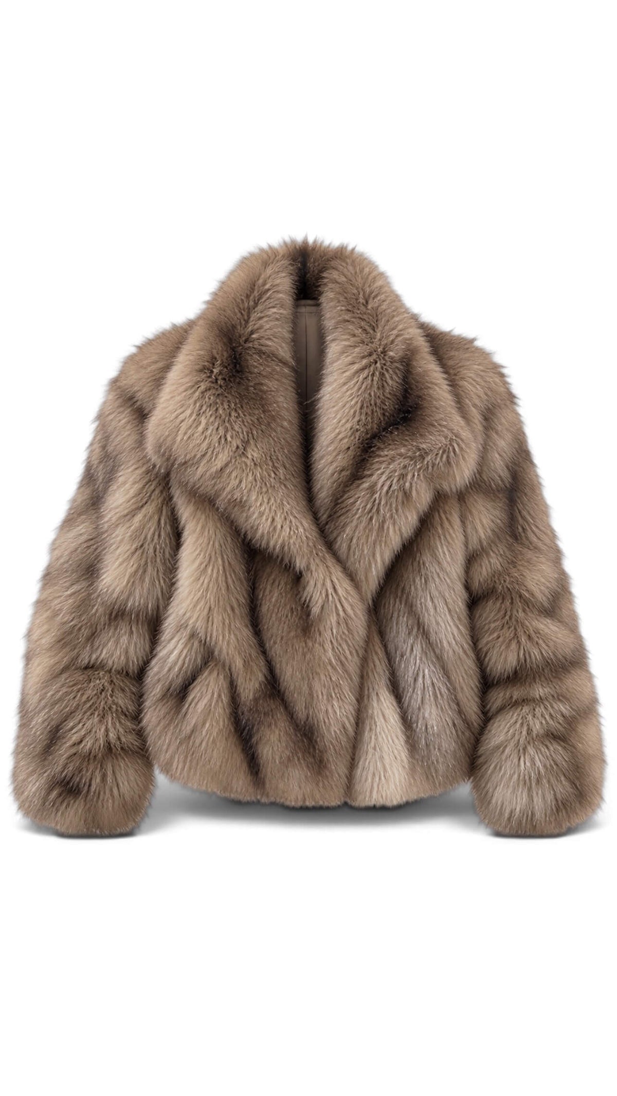 The Fluffy Jacket in Stone Beige aus hochwertigem Kunstpelz mit voluminösem Kragen in der Vorderansicht.