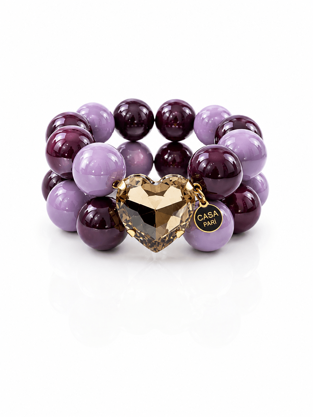 Crystal Hearts Armband Cassis Lilac mit glänzenden Perlen in Bordeaux und Flieder, facettiertem Kristallherz und CASAPARI Anhänger