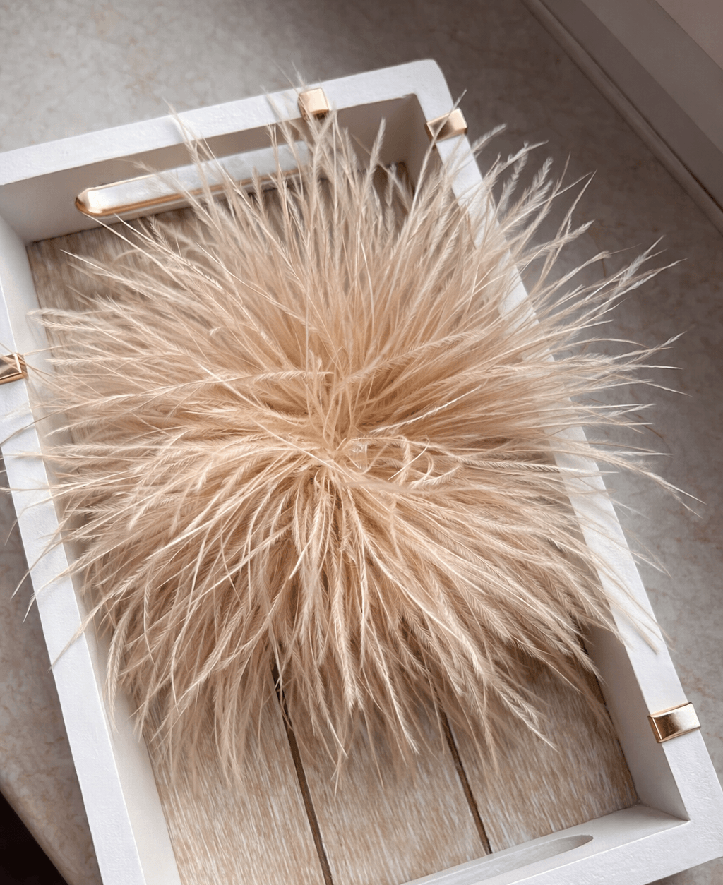 Marble Blush Feather - Federbrosche