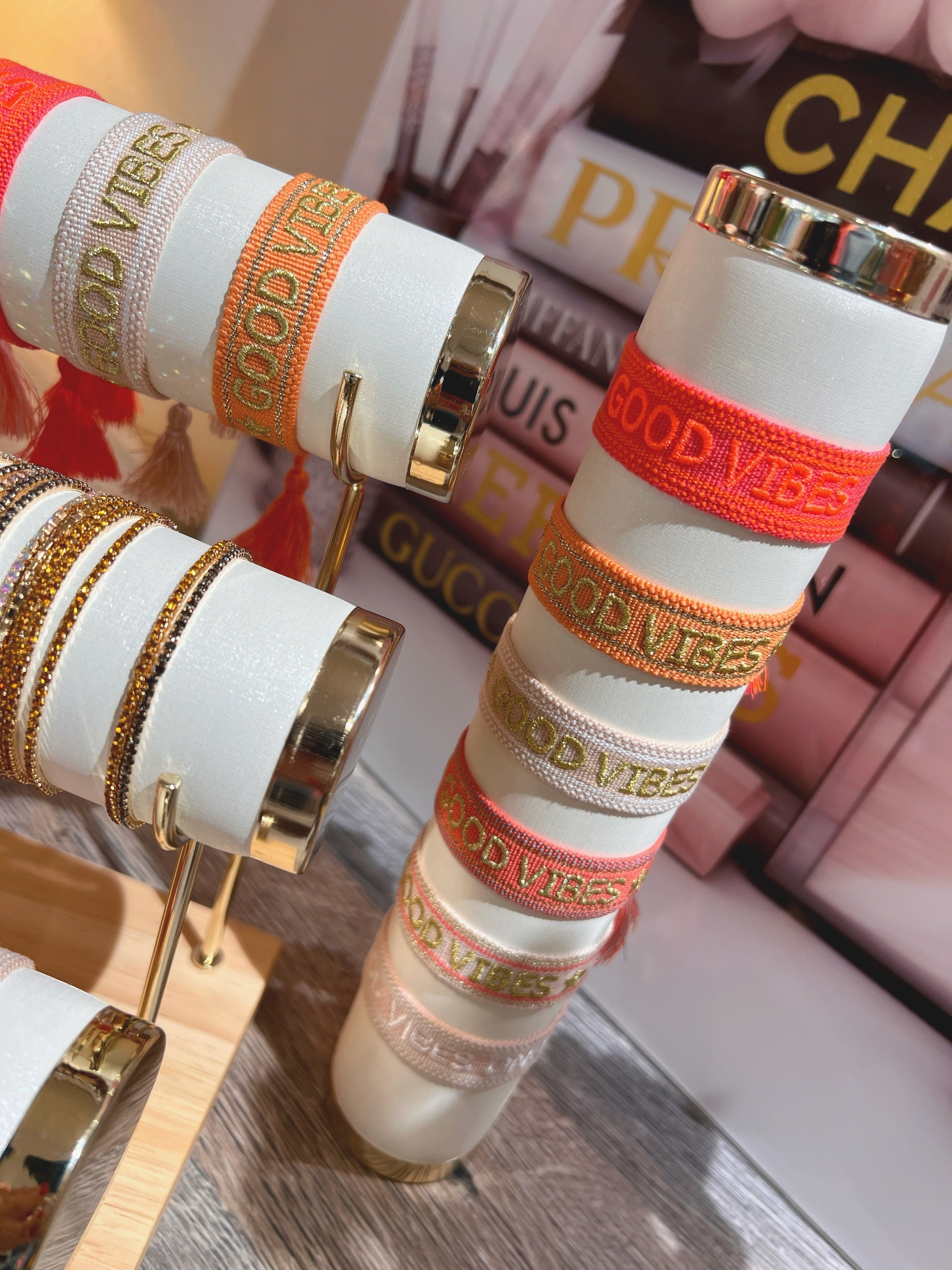 Good Vibes Statement- Armbänder • im Video