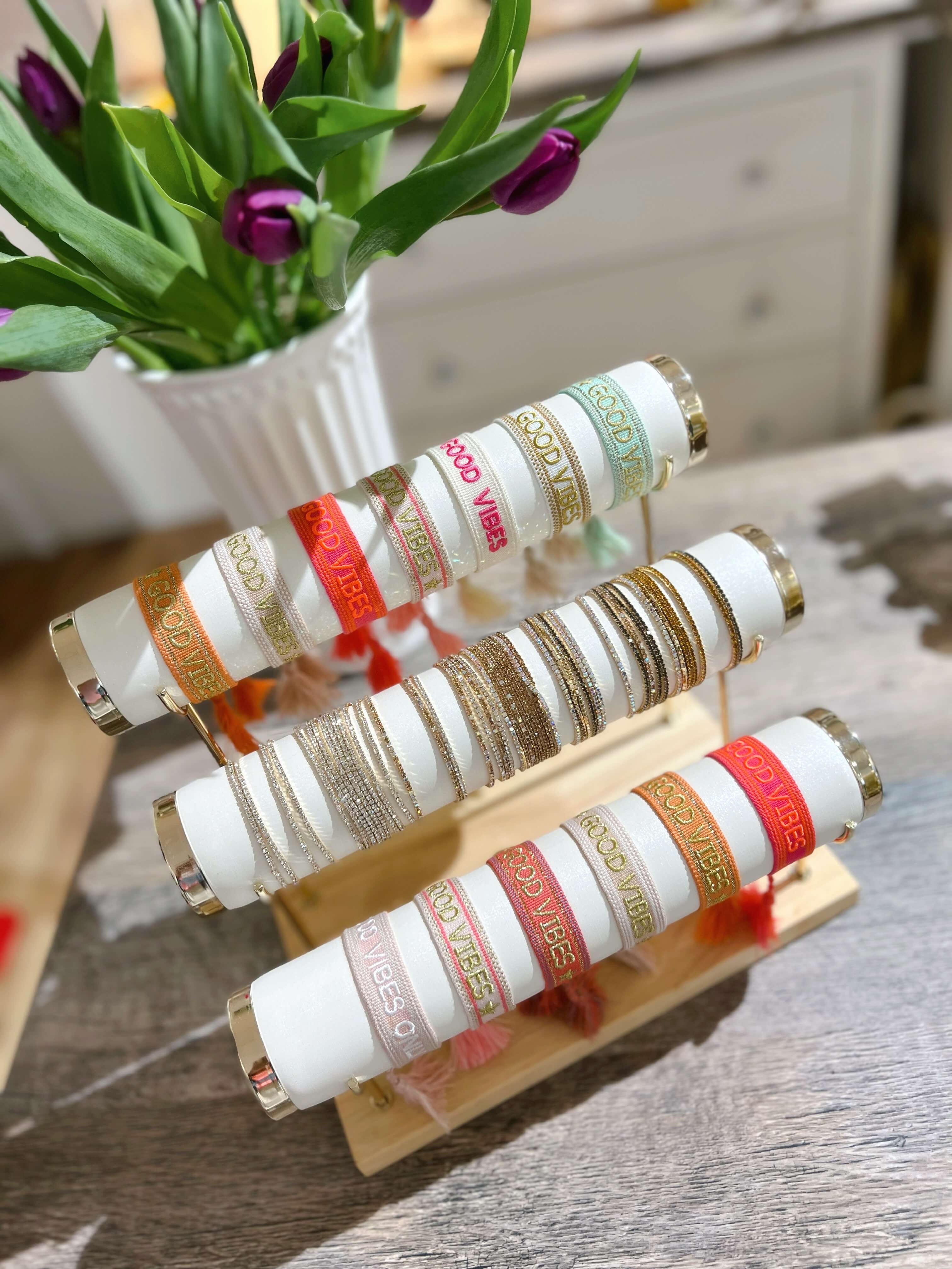 Good Vibes Statement- Armbänder • im Video