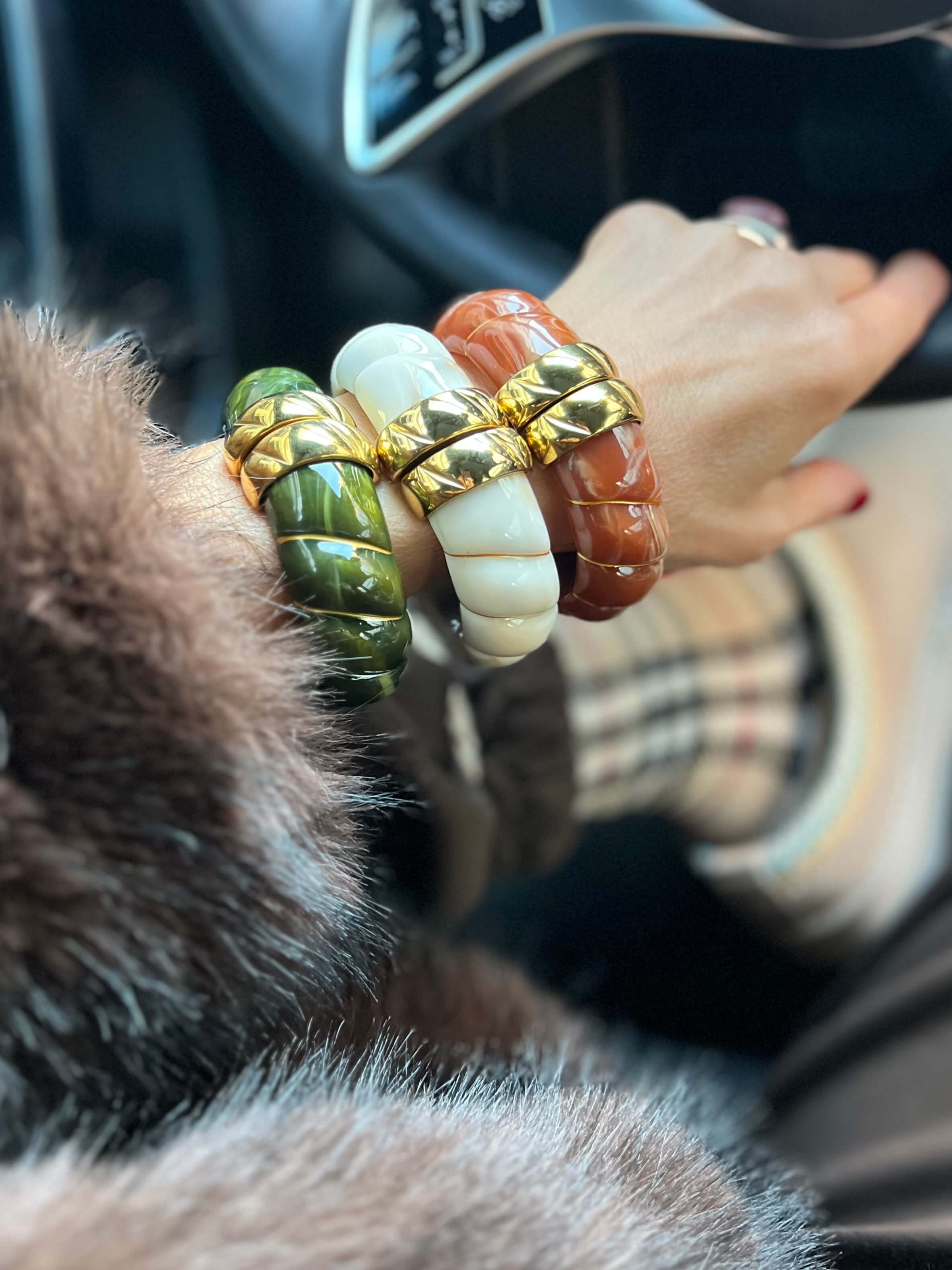 Twisted Shine Bangle Edition