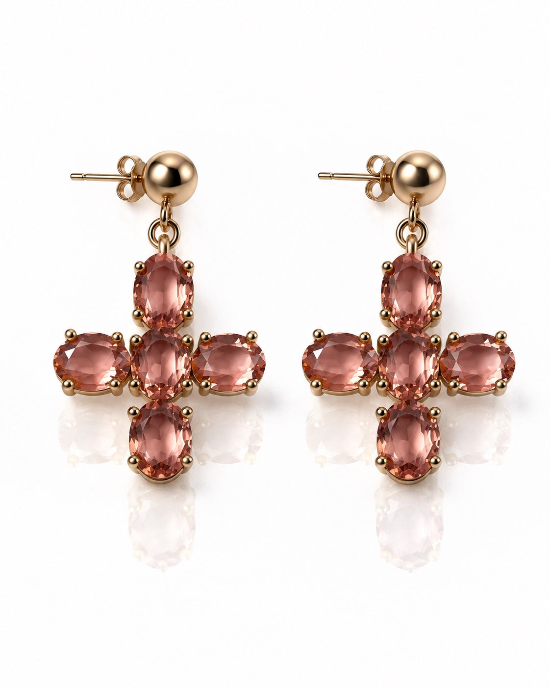 Kreuzohrringe Rosenholzrosa mit facettierten Glaskristallen und goldfarbenen Steckern