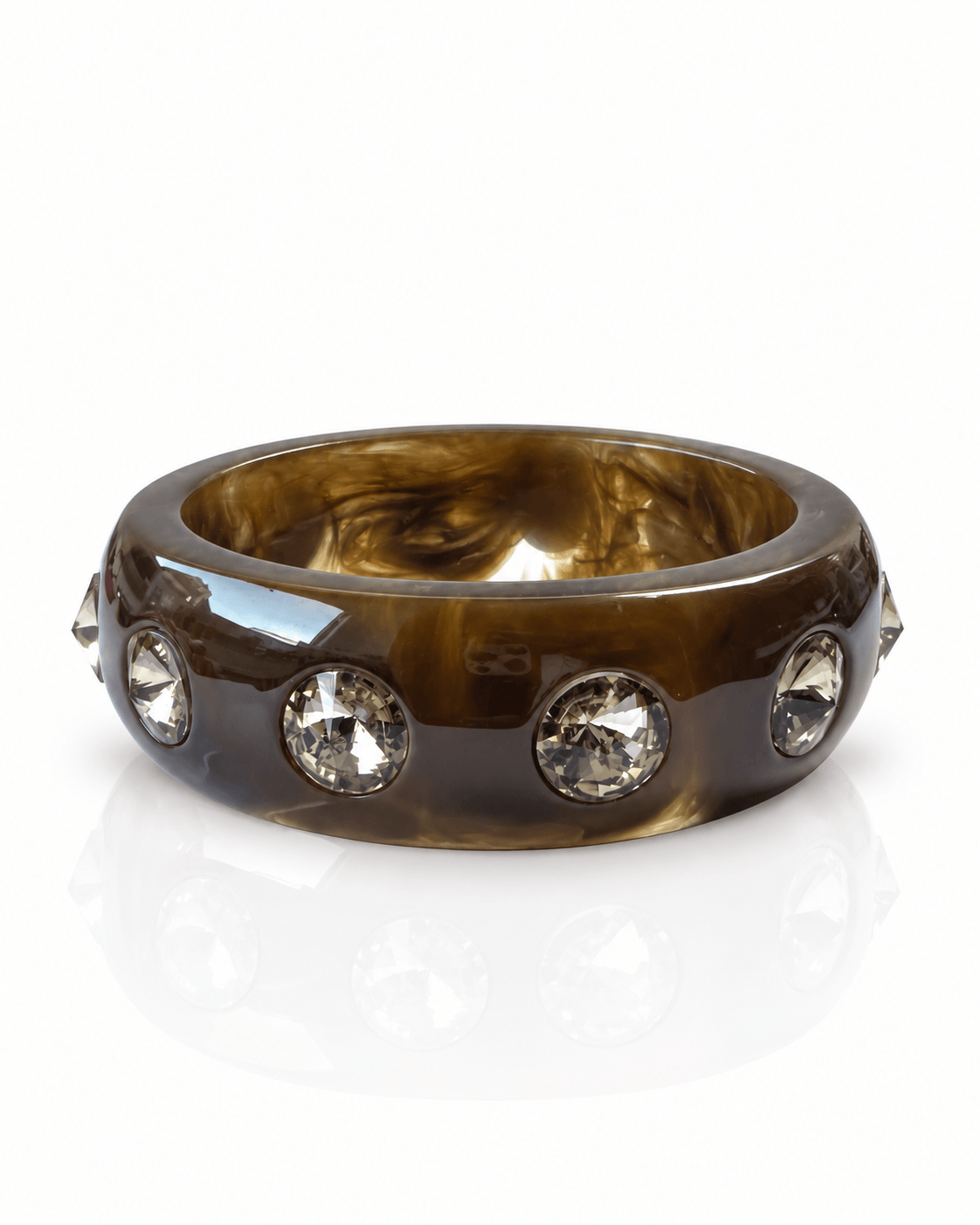Breiter brauner Armreif Smoky Amber von Casapari mit marmorierter Optik und großen facettierten Strasssteinen