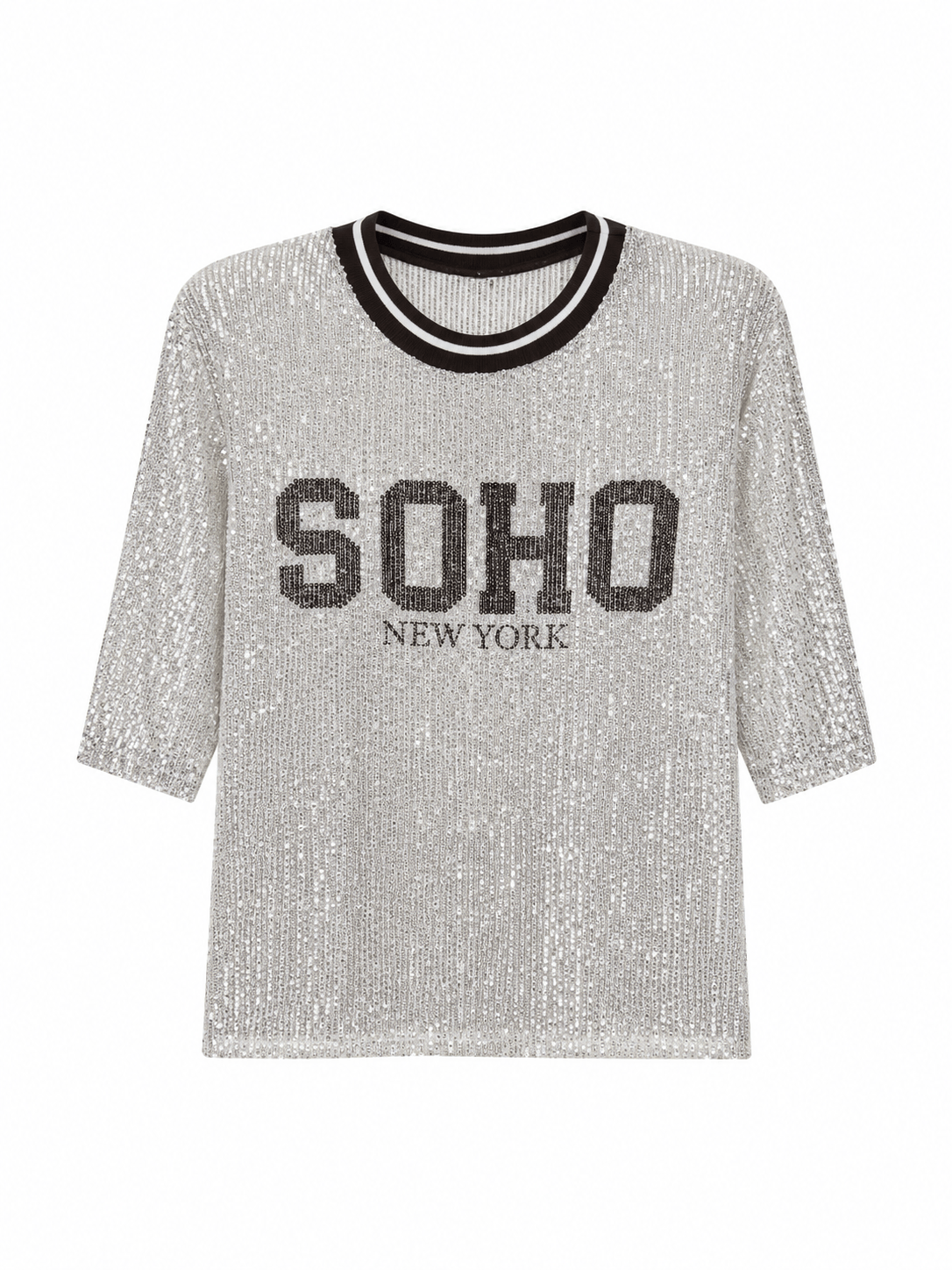 Braunes Pailletten-Shirt mit halblangen Ärmeln, schwarzem Rundhalsausschnitt und Schriftzug „SOHO New York“ auf der Vorderseite.