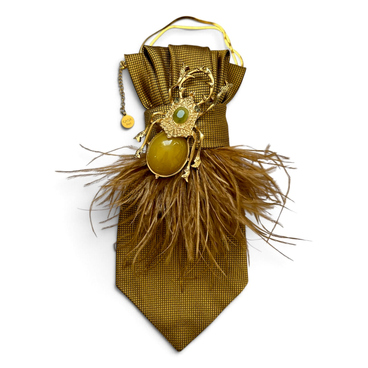 Antikgoldene Vintage-Krawatte Golden Majesty mit cognacfarbenen Federn und goldfarbener Hirschbrosche mit olivgrünen Steinen