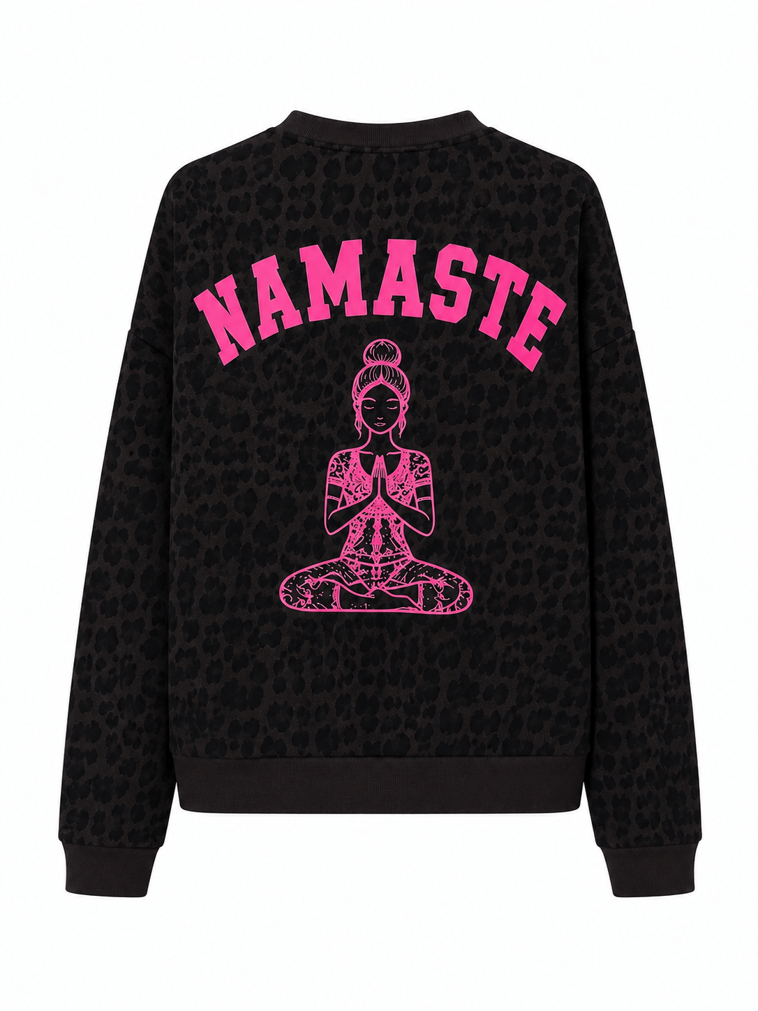 Schokobraunes Leo-Sweatshirt mit großem pinkfarbenem Namaste-Schriftzug und Yoga-Motiv auf der Rückseite.