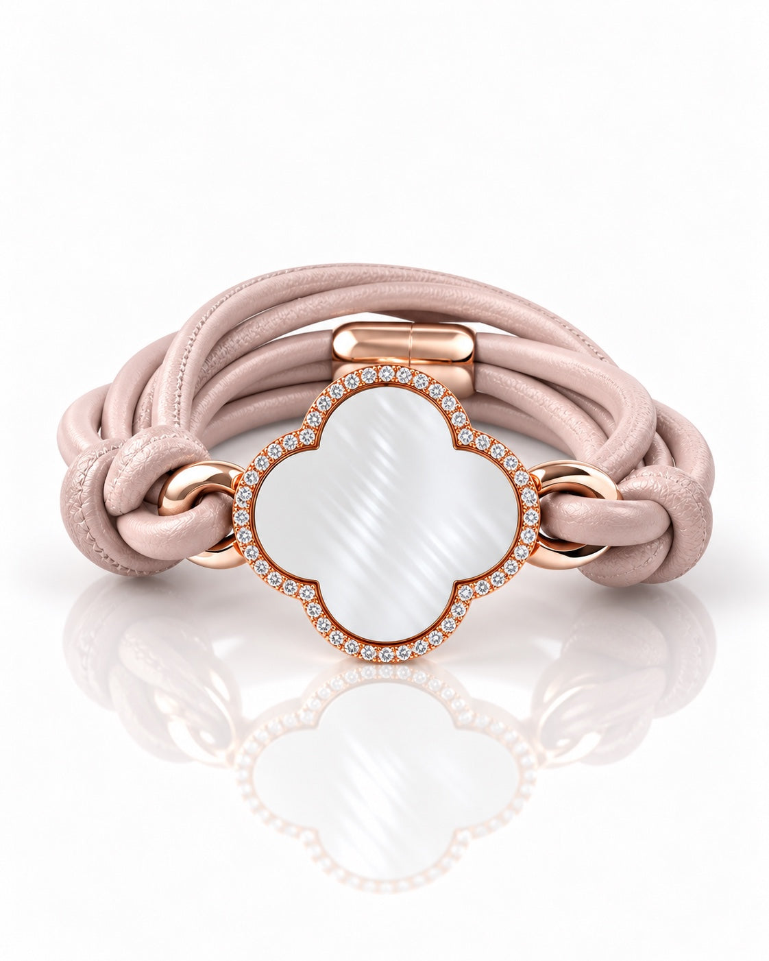 Pearl on Leather Armband aus italienischem Nappaleder in Blush mit echtem Perlmutt und Kristalldetails